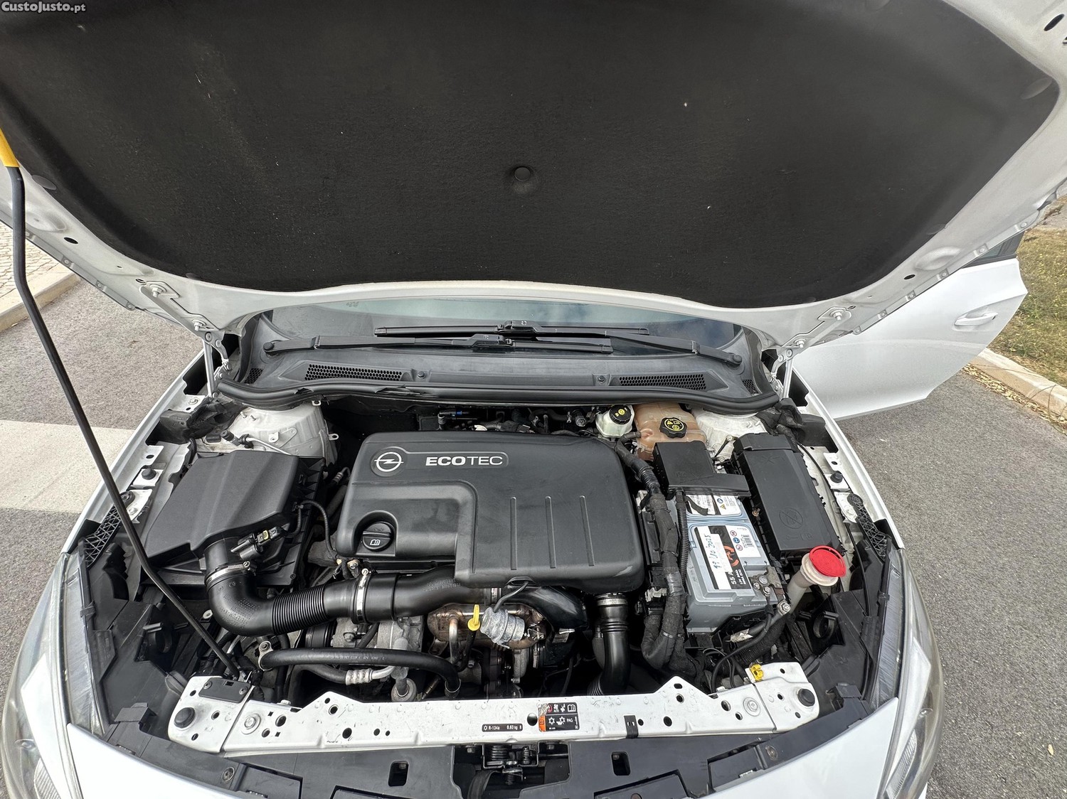 Opel Astra GTC — fotografia 6