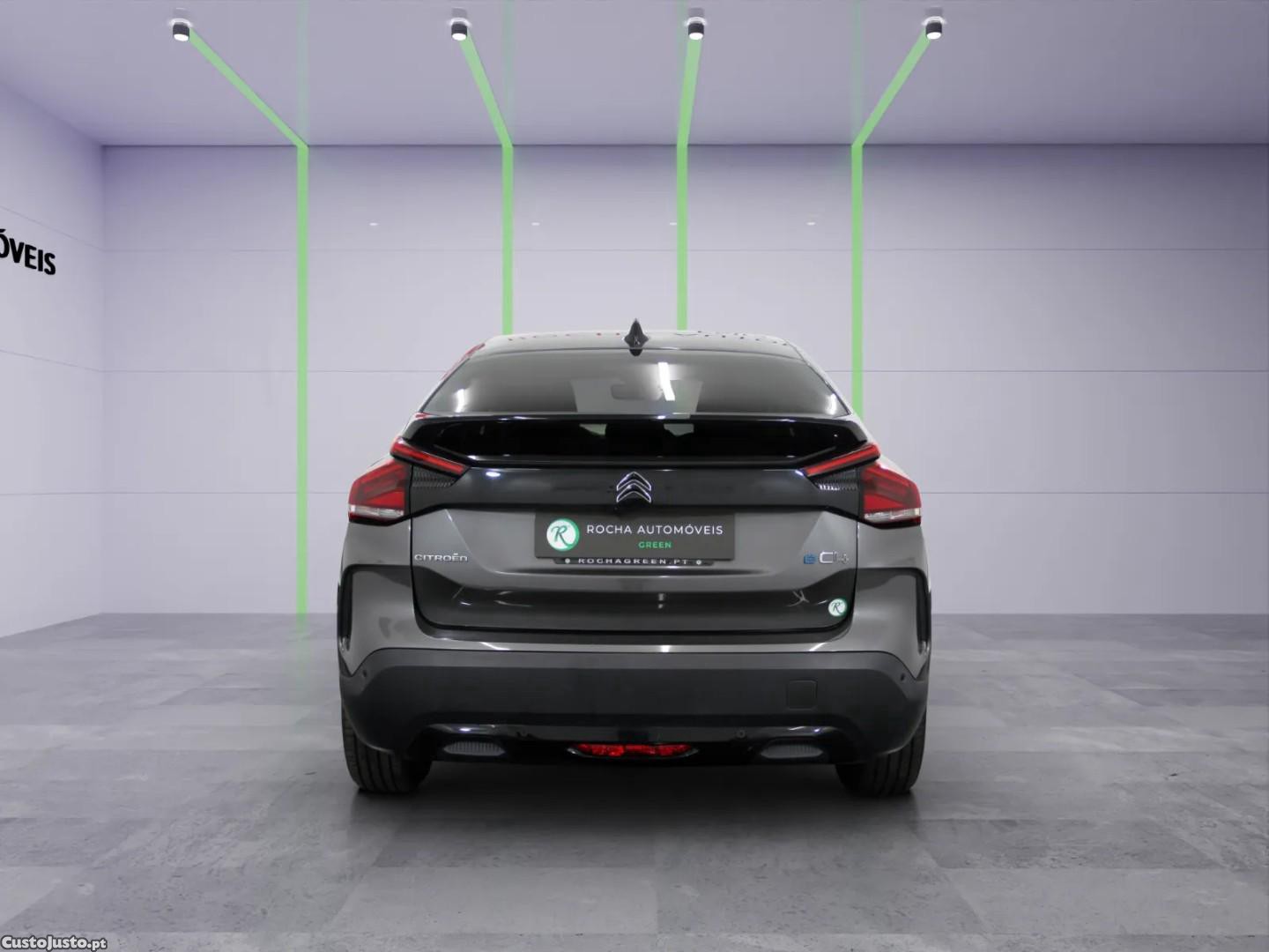 Citroën e-C4 Shine Pack — fotografia 10