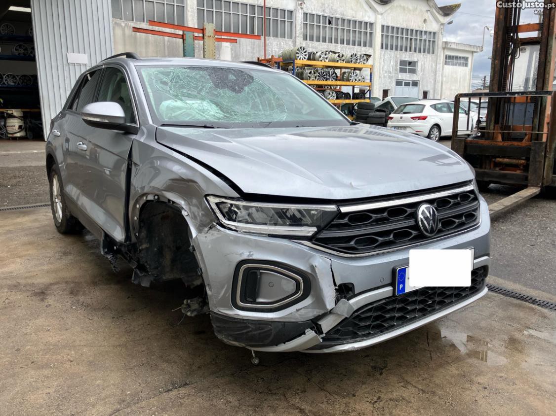 VW T-Roc (A11, D11) 1.0 TSI (110 hp) 2024 26.844 Km - 24 foto 3