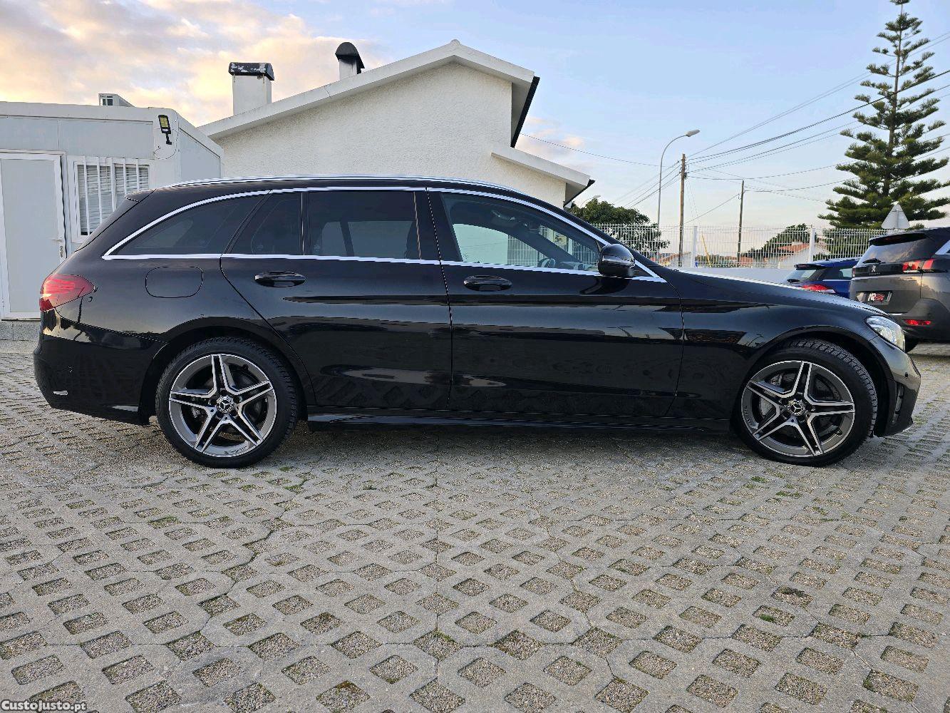 Mercedes-Benz C 220 194 cv AMG - 19 foto 3