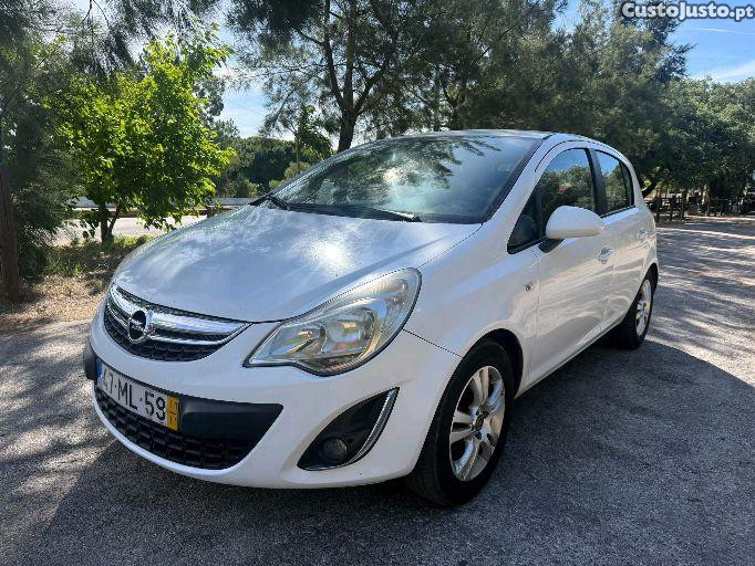 Opel Corsa 1.3 CDTI — fotografia 2