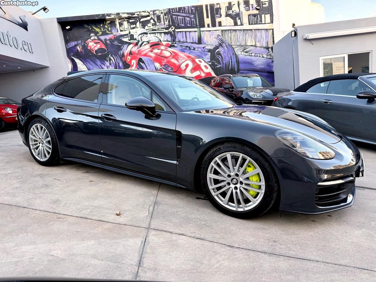Porsche Panamera 4 E-Hybrid Platinum Edition — fotografia 55