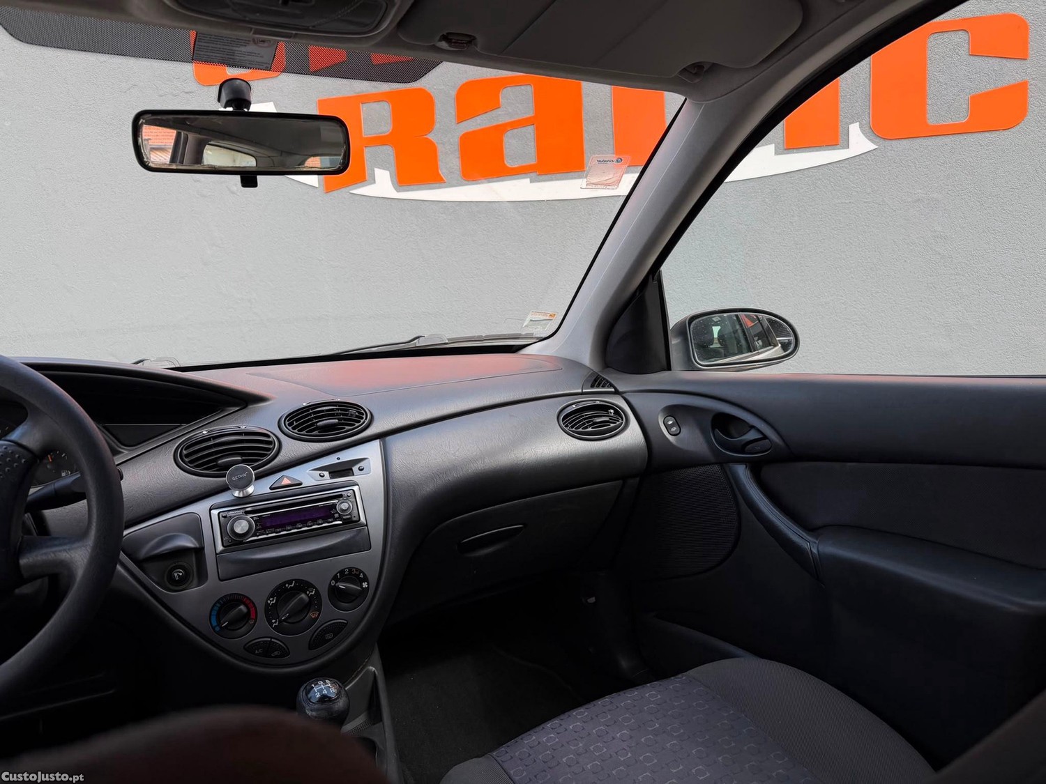Ford Focus SW 1.4 Comfort — fotografia 2