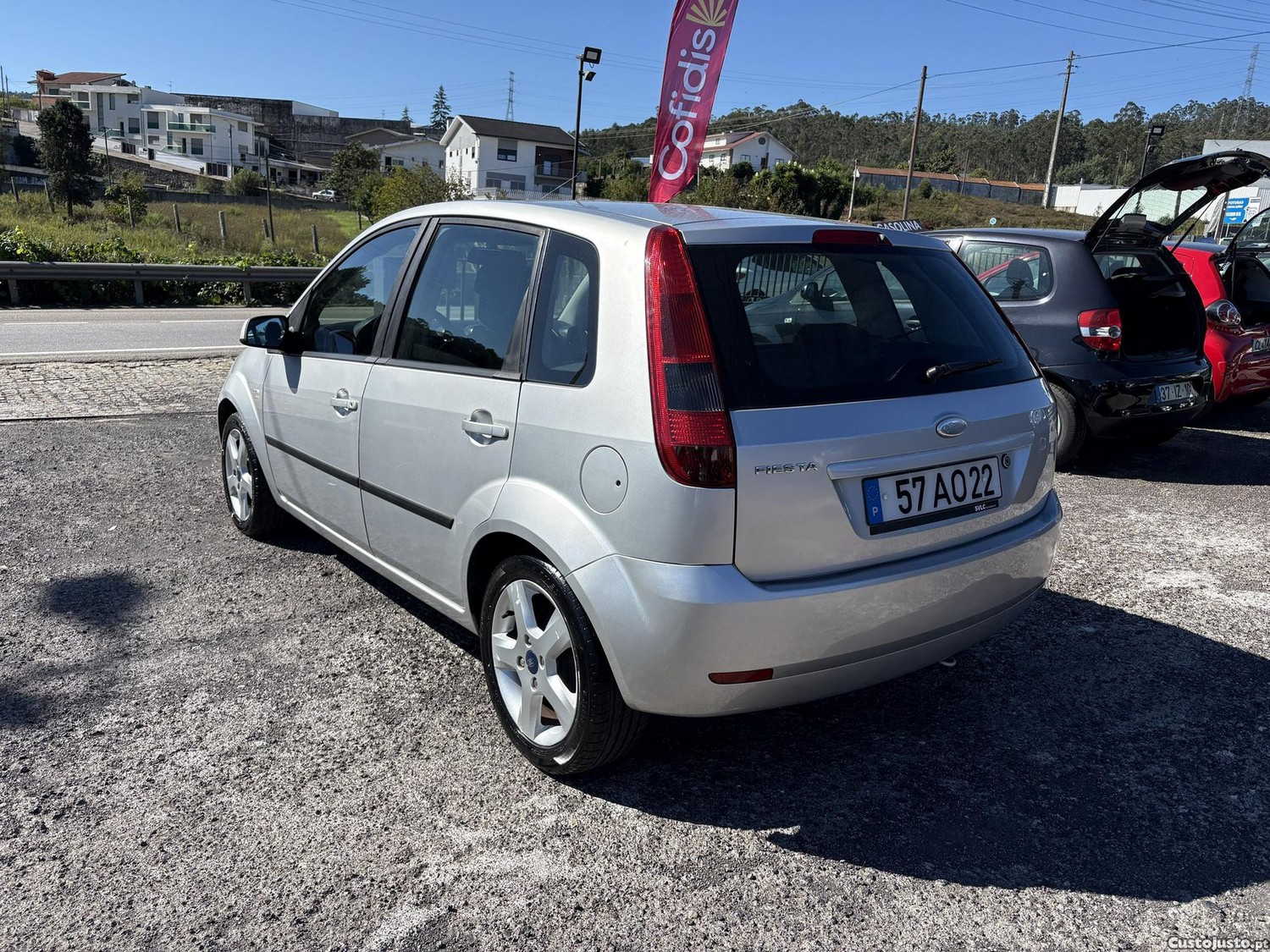 Ford Fiesta 1.25 Ambiente — fotografia 21