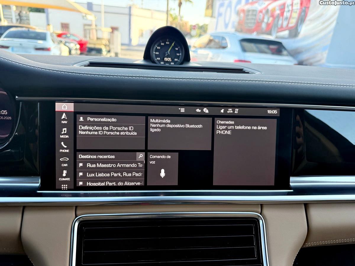 Porsche Panamera 4 E-Hybrid Platinum Edition — fotografia 41
