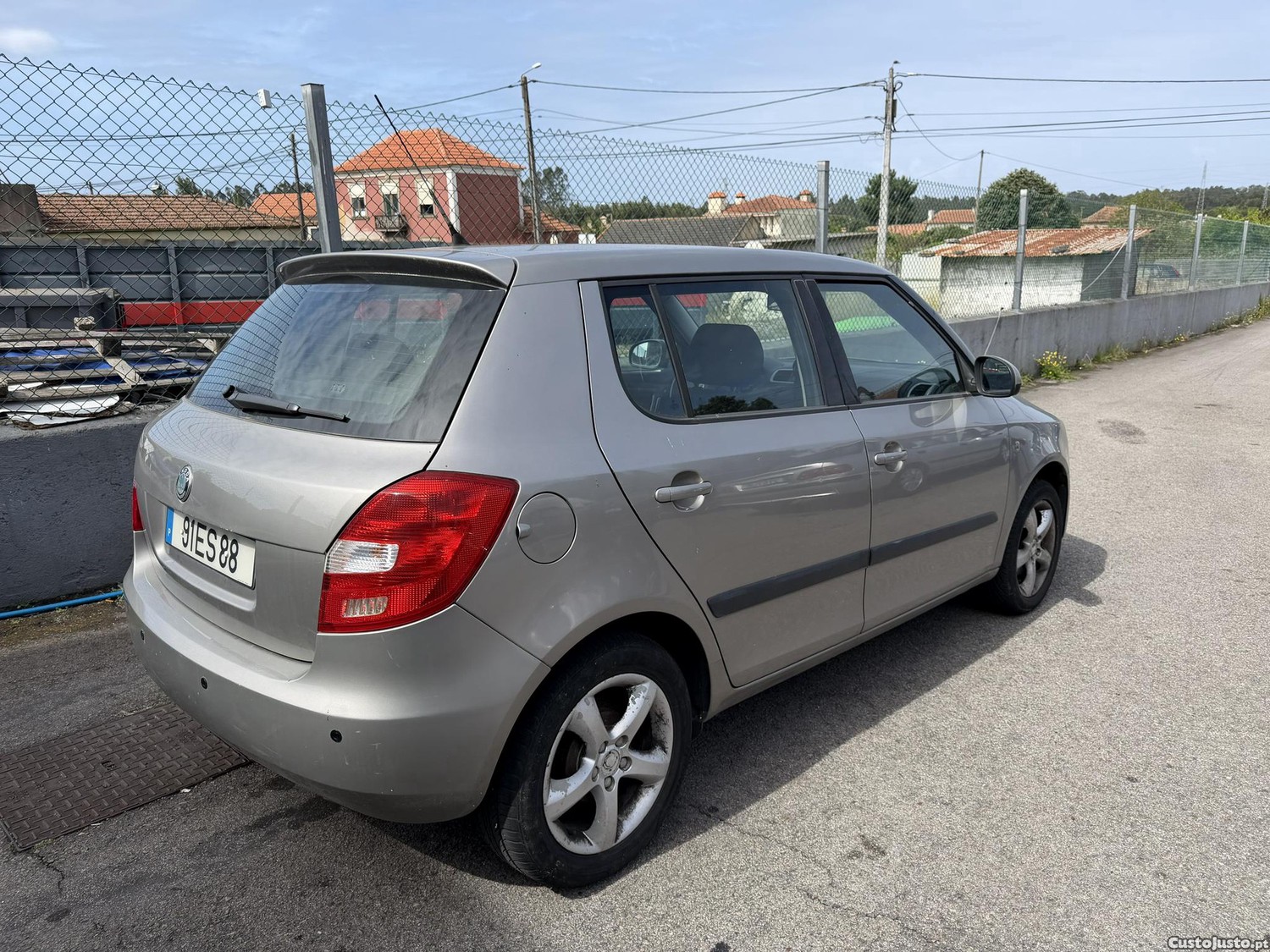 Skoda Fabia 1.2i 70CV — fotografia 10