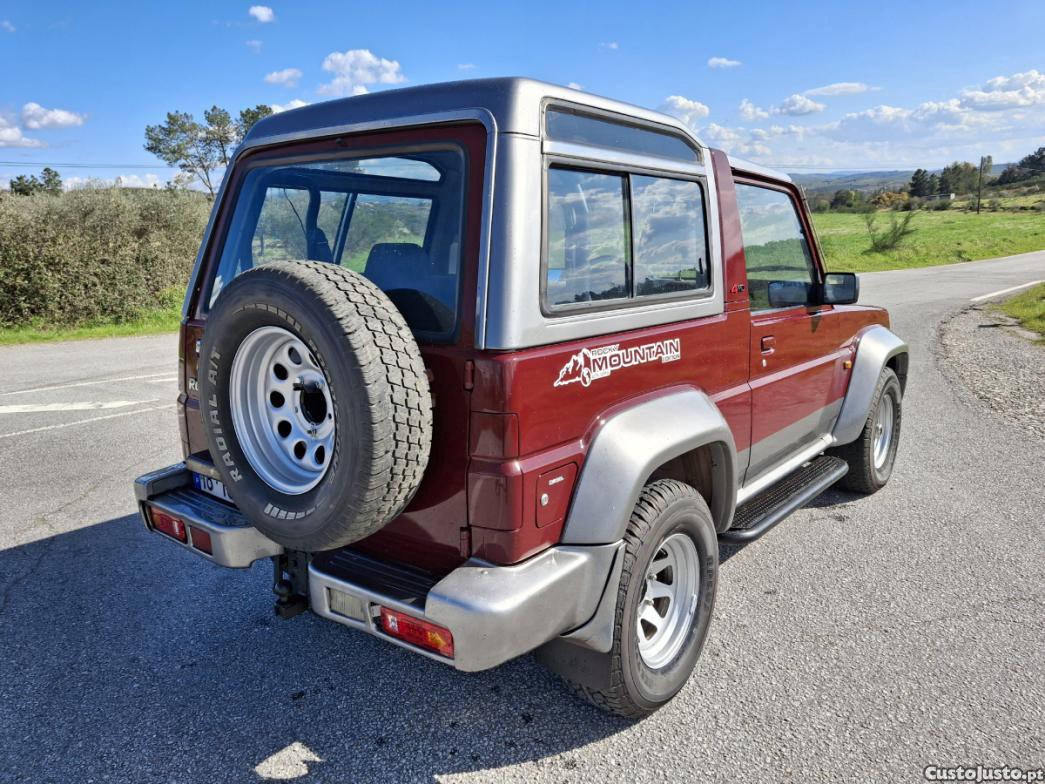 Daihatsu Rocky 2.8td 4x4 — fotografia 8