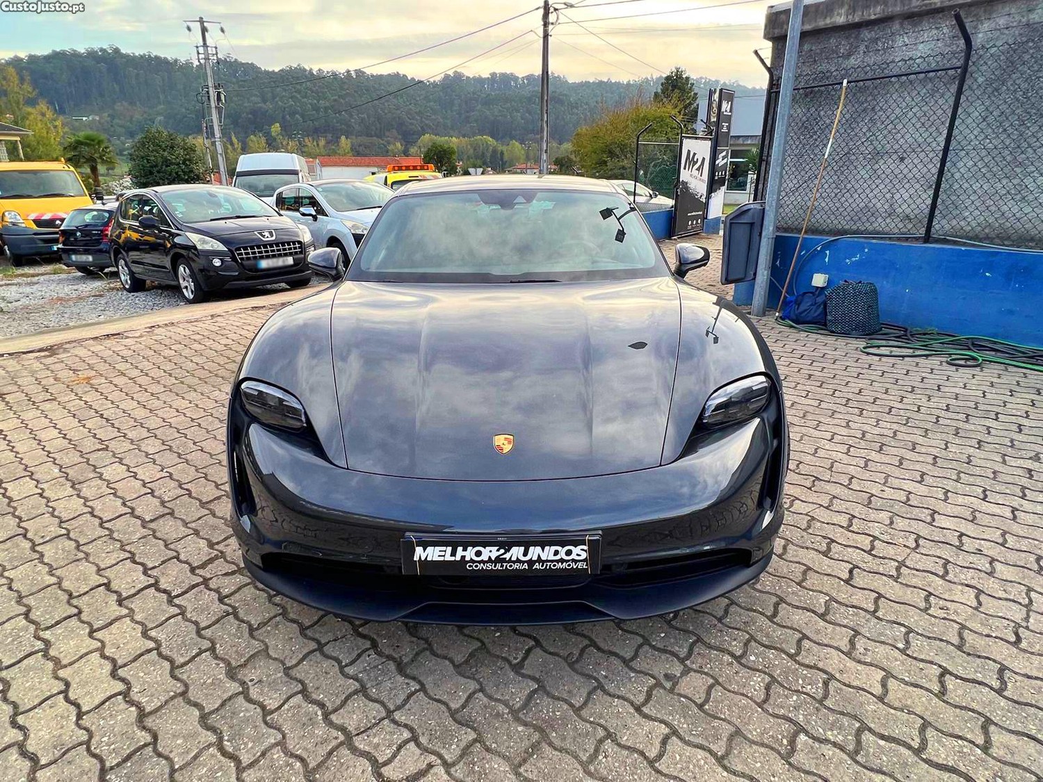 Porsche Taycan Bateria Performance Plus — fotografia 11
