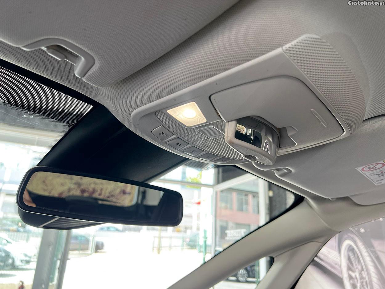 Ford Galaxy 2.0 TDCi Trend — fotografia 4