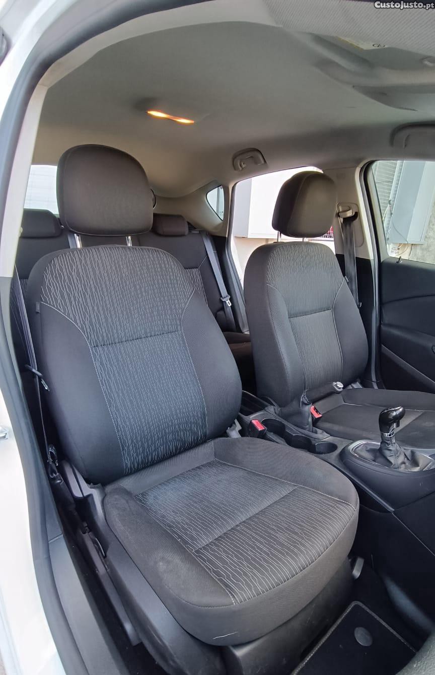 Opel Astra VAN — fotografia 4