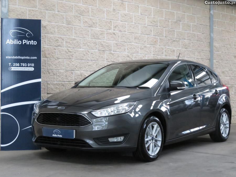 Ford Focus 1.5 TDCi Trend+ — fotografia 4