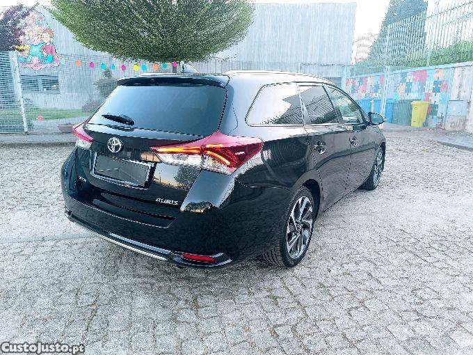 Toyota Auris SPORTS TOURING 1.4 D-4D ÚNICO DONO NACIONAL — fotografia 9