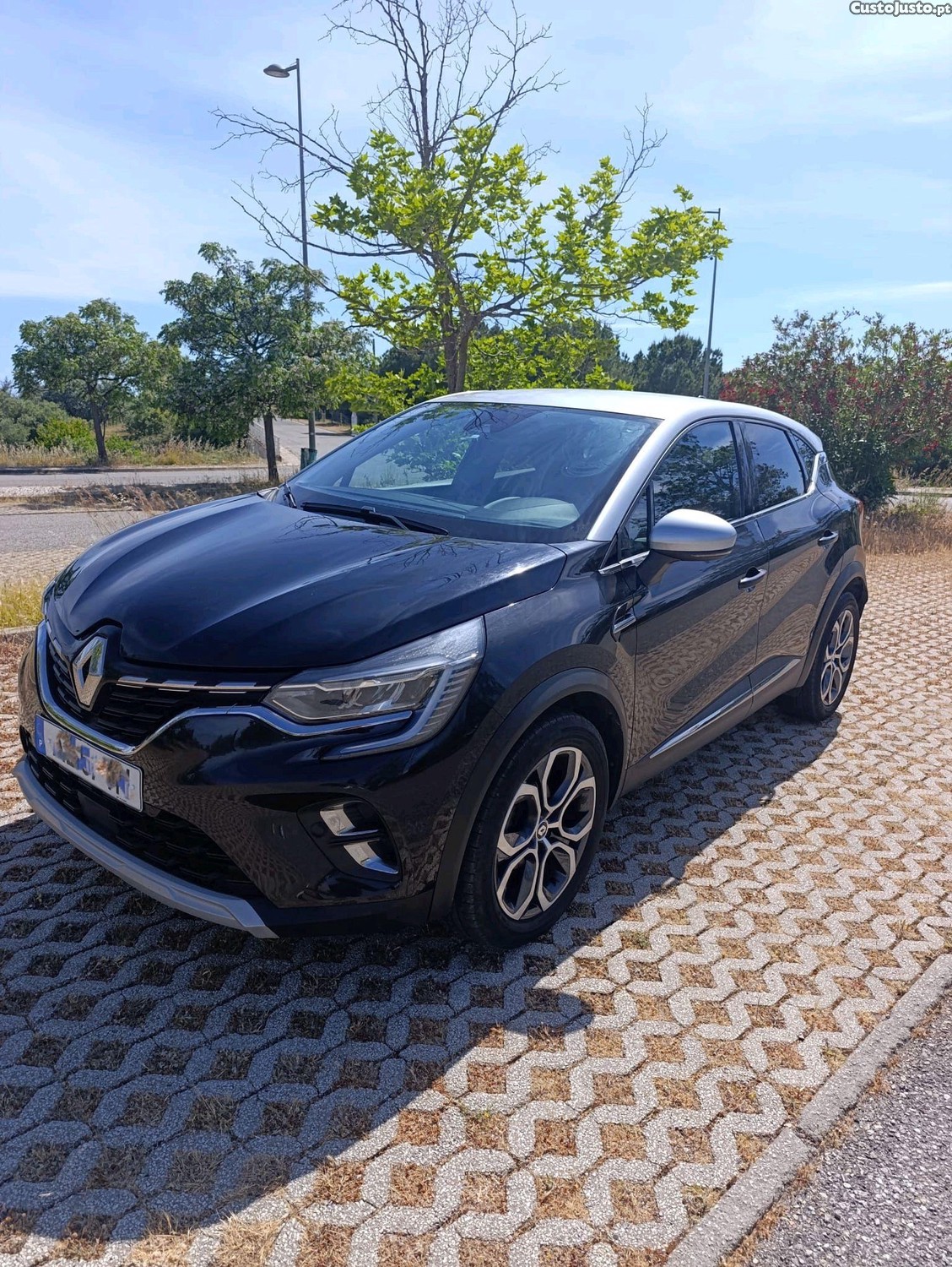 Renault Captur 1.0 2023 — fotografia 8