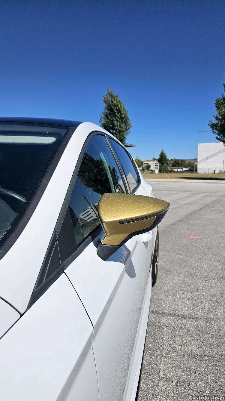 SEAT Leon 5f — fotografia 9