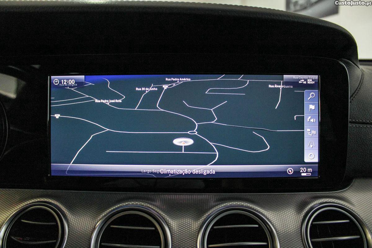 Mercedes-Benz E 220 d AMG — fotografia 13