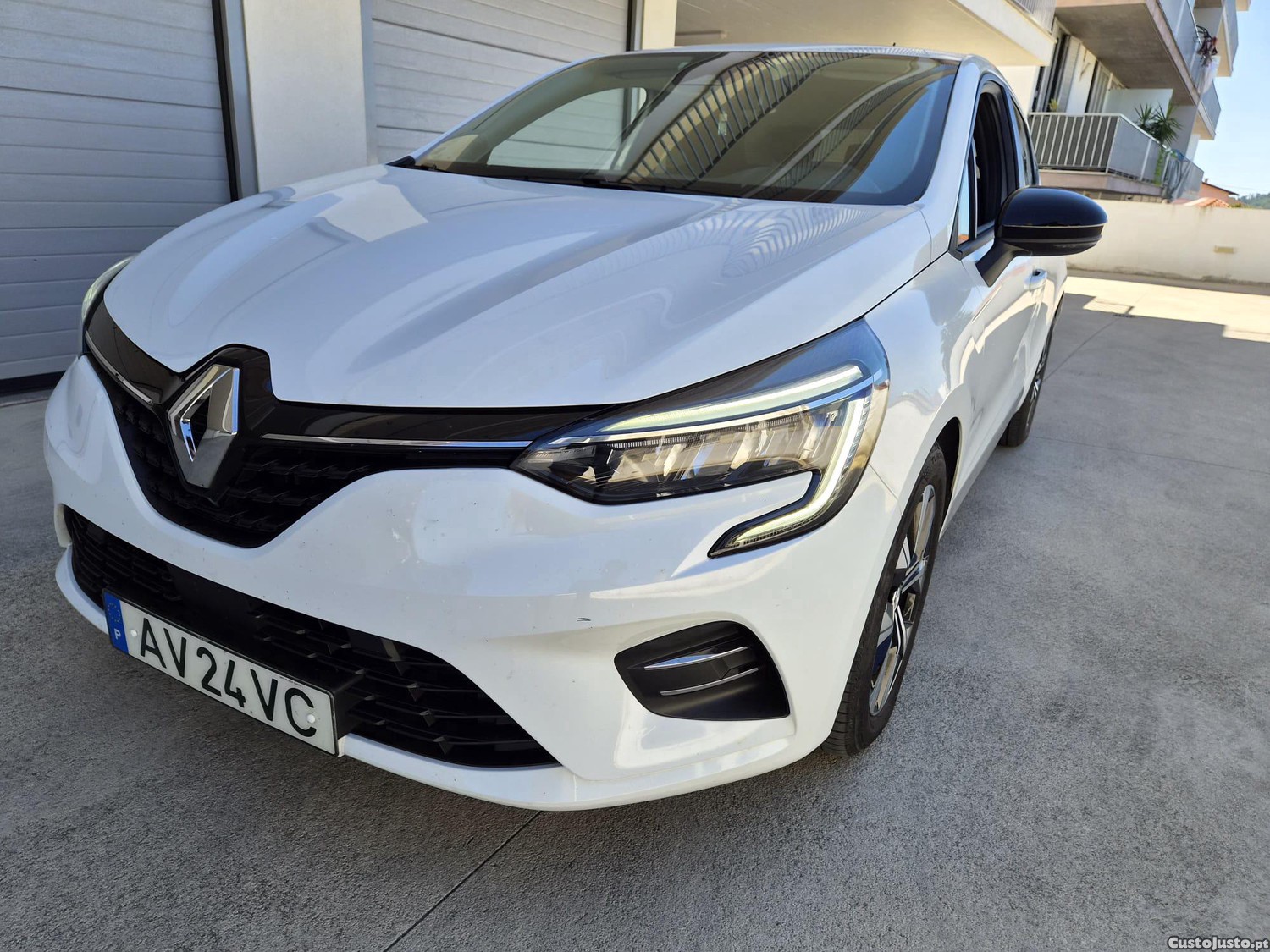 Renault Clio 1.0 TCe Evolution — fotografia 10