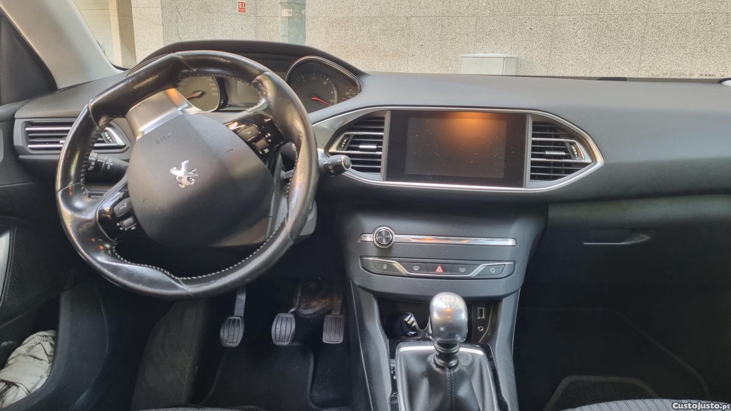 Peugeot 308 SW Business — fotografia 8