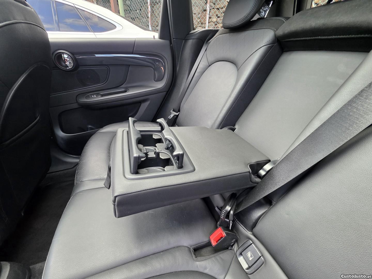 MINI Countryman Cooper SE ALL4 Auto — fotografia 38