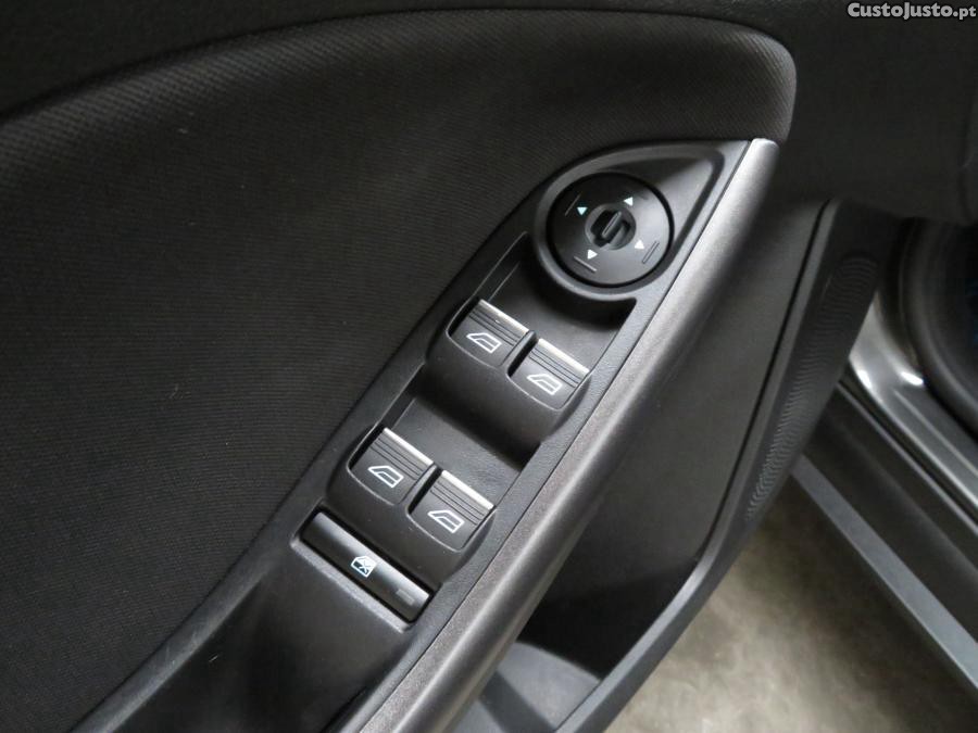 Ford Focus 1.5 TDCi Trend+ — fotografia 9