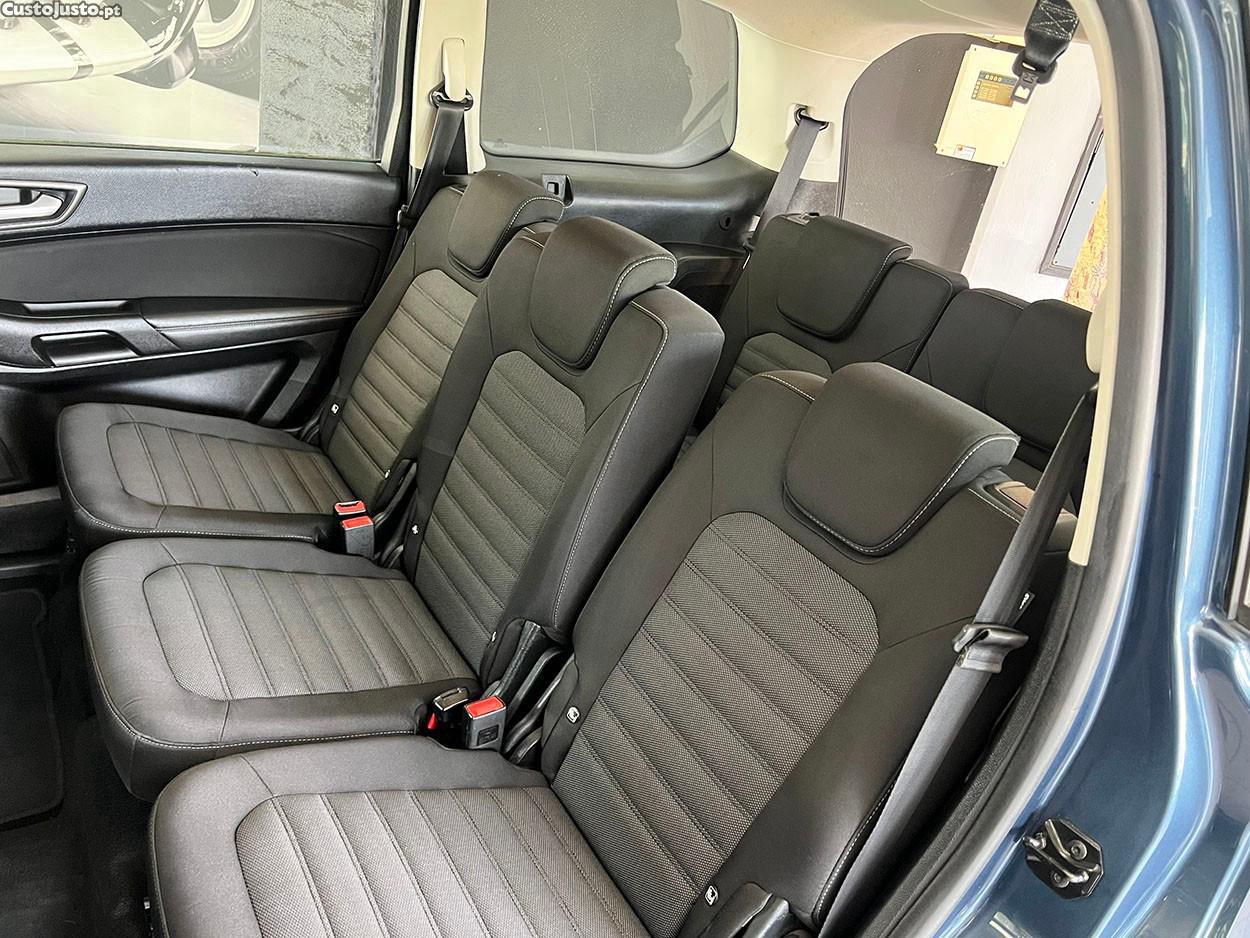 Ford Galaxy 2.0 TDCi Trend — fotografia 3