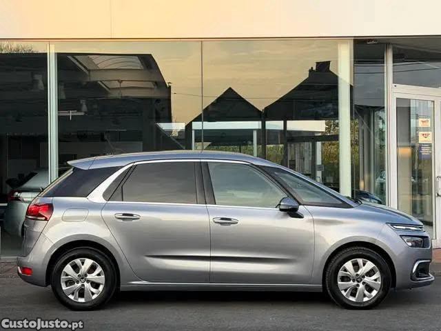 Citroën C4 Spacetourer PureTech 130 Stop&Start FEEL — fotografia 10