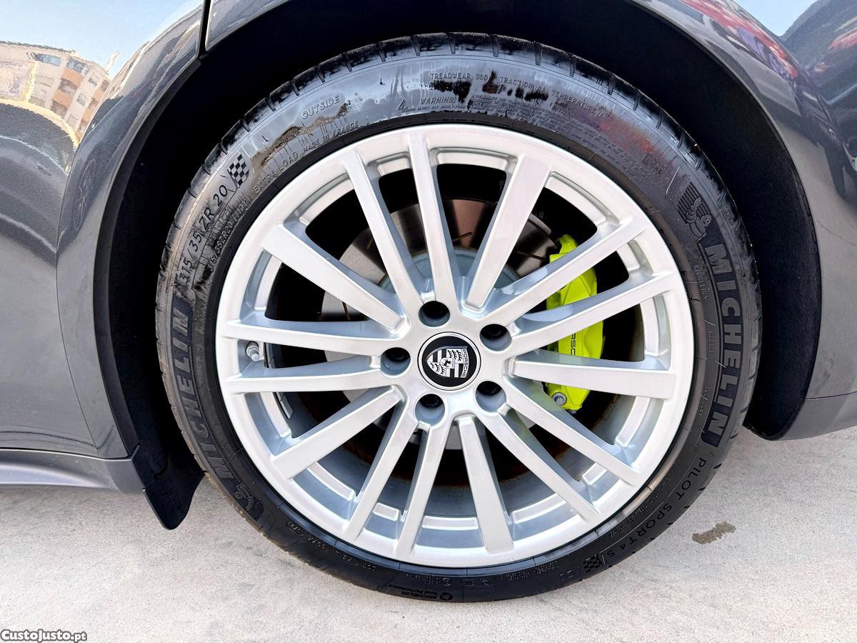 Porsche Panamera 4 E-Hybrid Platinum Edition — fotografia 7