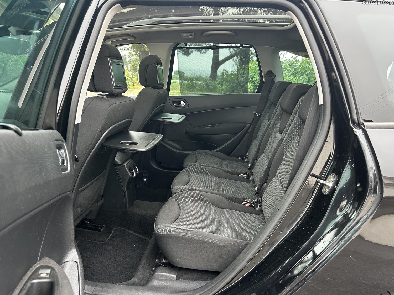 Peugeot 308 SW 1.6 HDI 110CV — fotografia 5