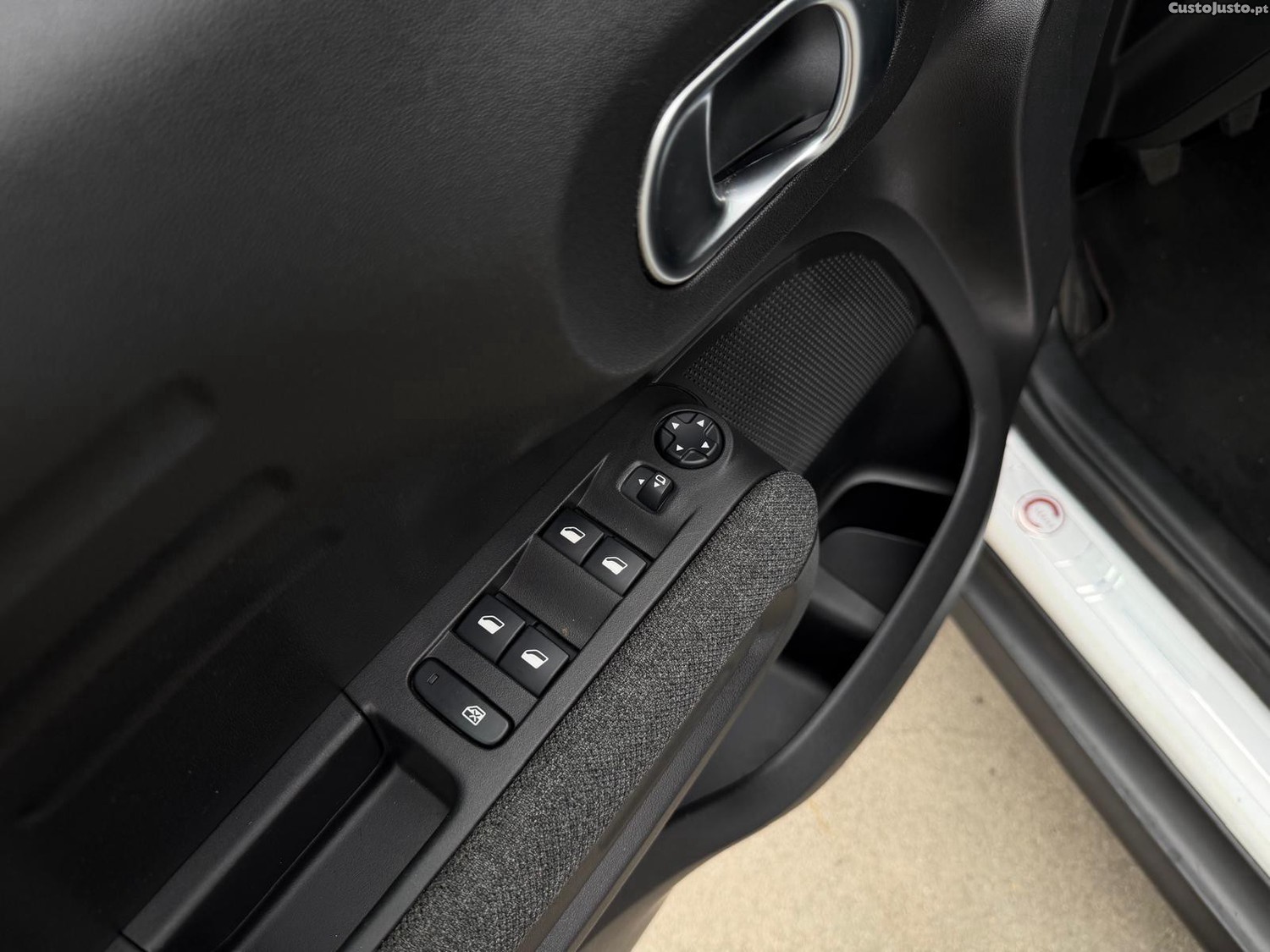 Citroën C3 1.2 PureTech C-Series — fotografia 16