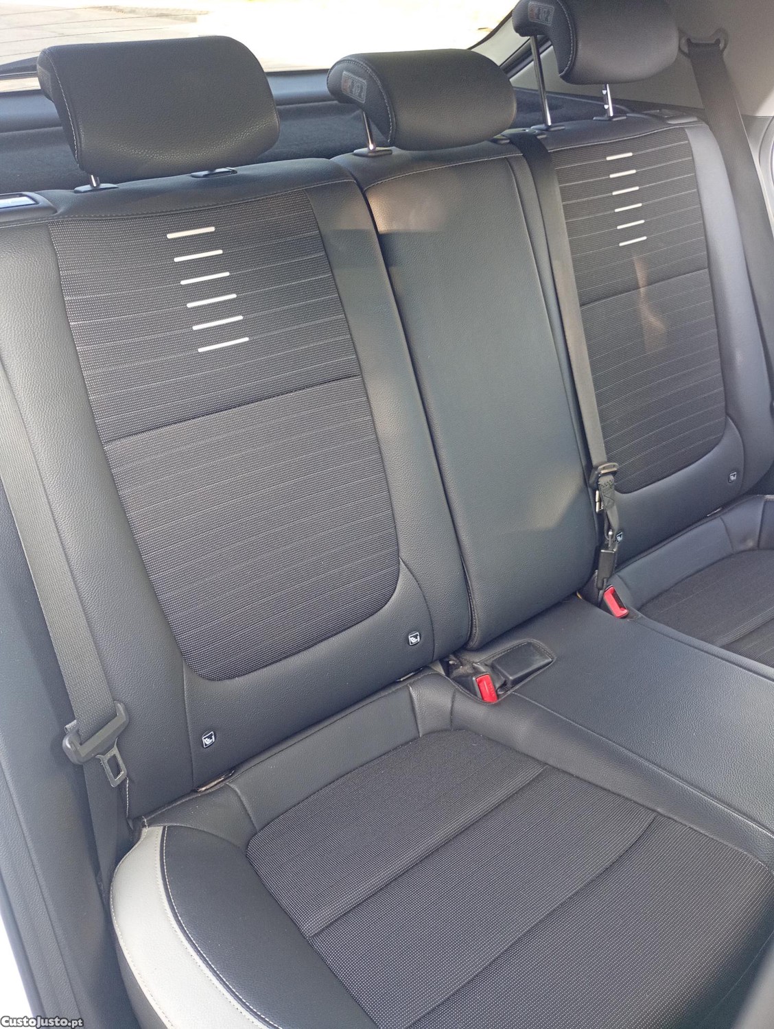 Kia Stonic 1.0 T-GDi TX 120cv - 78.000km — fotografia 2