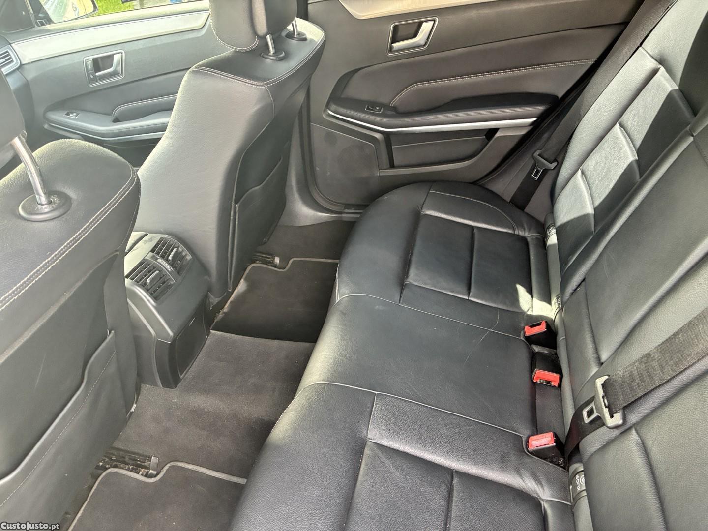 Mercedes-Benz E 250 BlueTEC Avantgarde Auto. — fotografia 8
