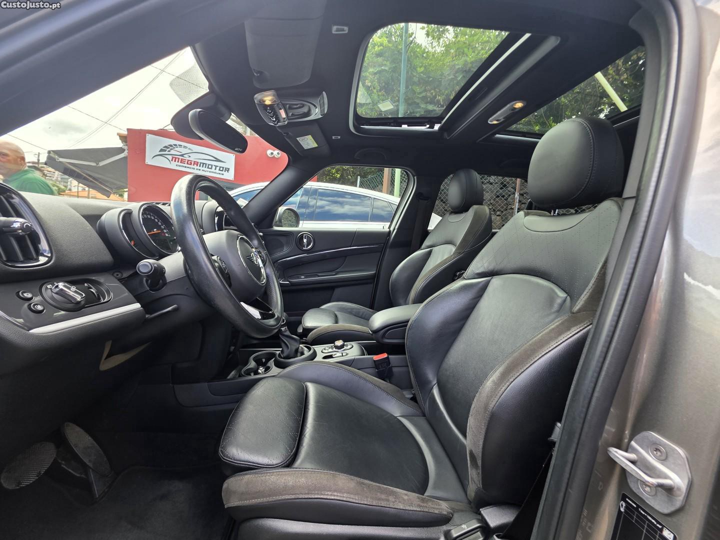 MINI Countryman Cooper SE ALL4 Auto — fotografia 37