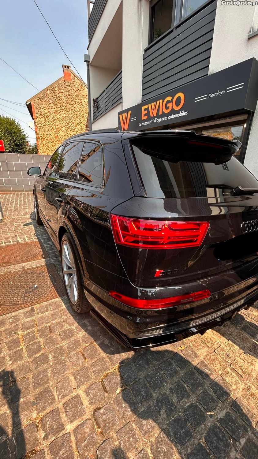 Audi Q7 SQ7 V8 4.0L 7Lugares - 16 foto 3