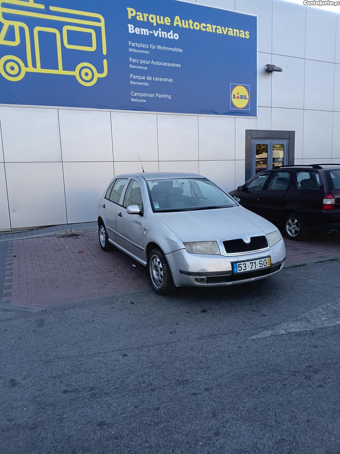 Skoda Fabia 1.4 — fotografia 7