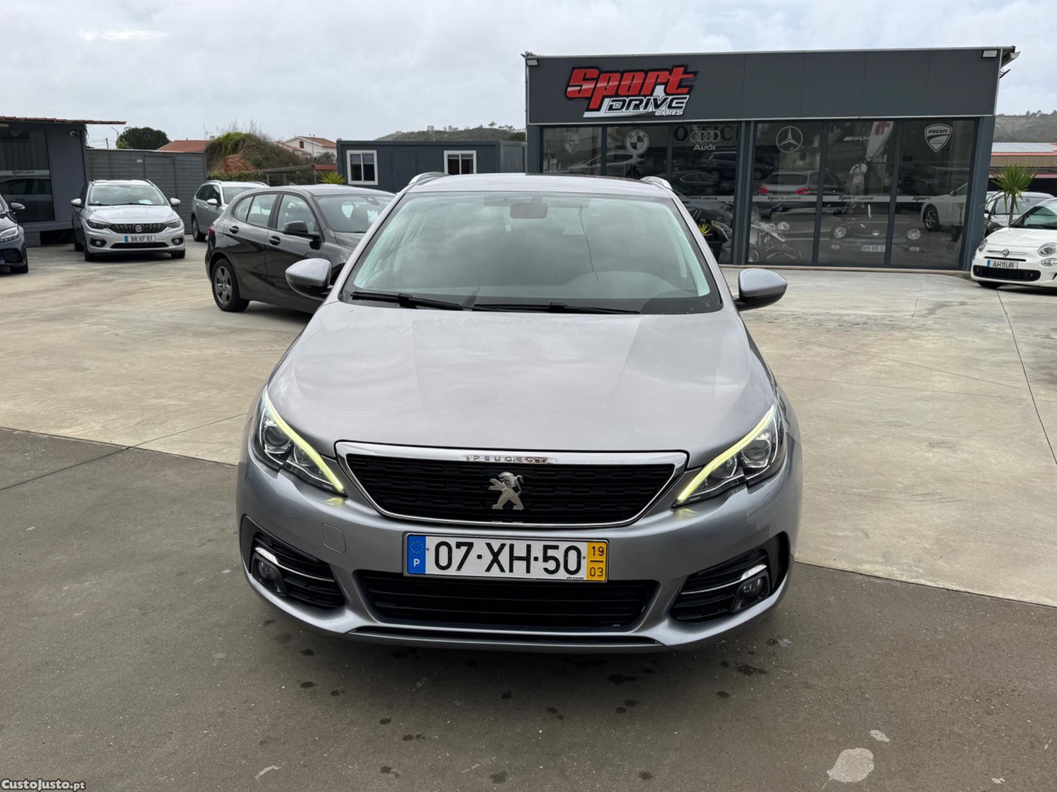 Peugeot 308 BlueHDi100 - 19 foto 2