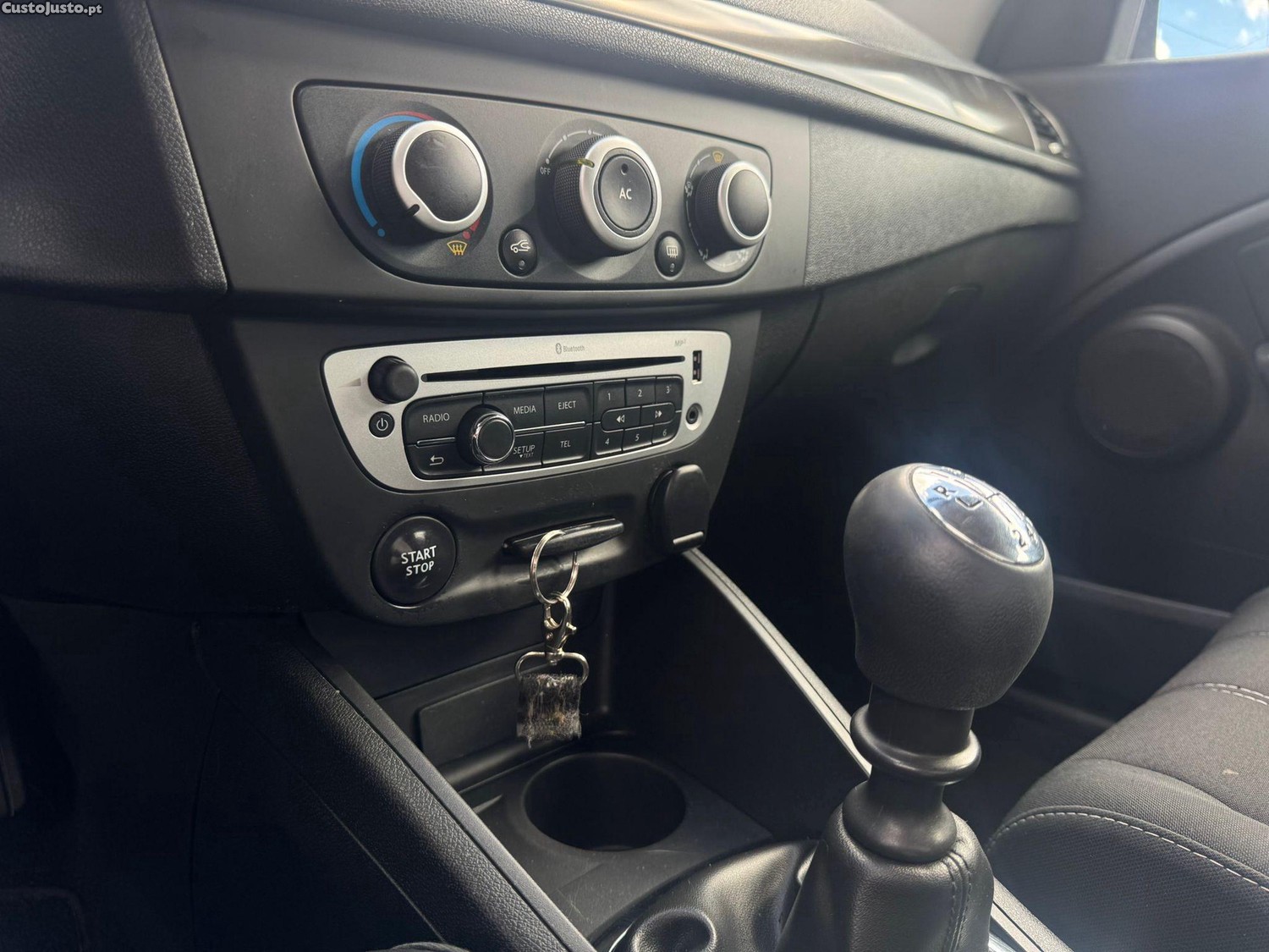 Renault Mégane Sport Tourer 1.5 dCi Confort — fotografia 7