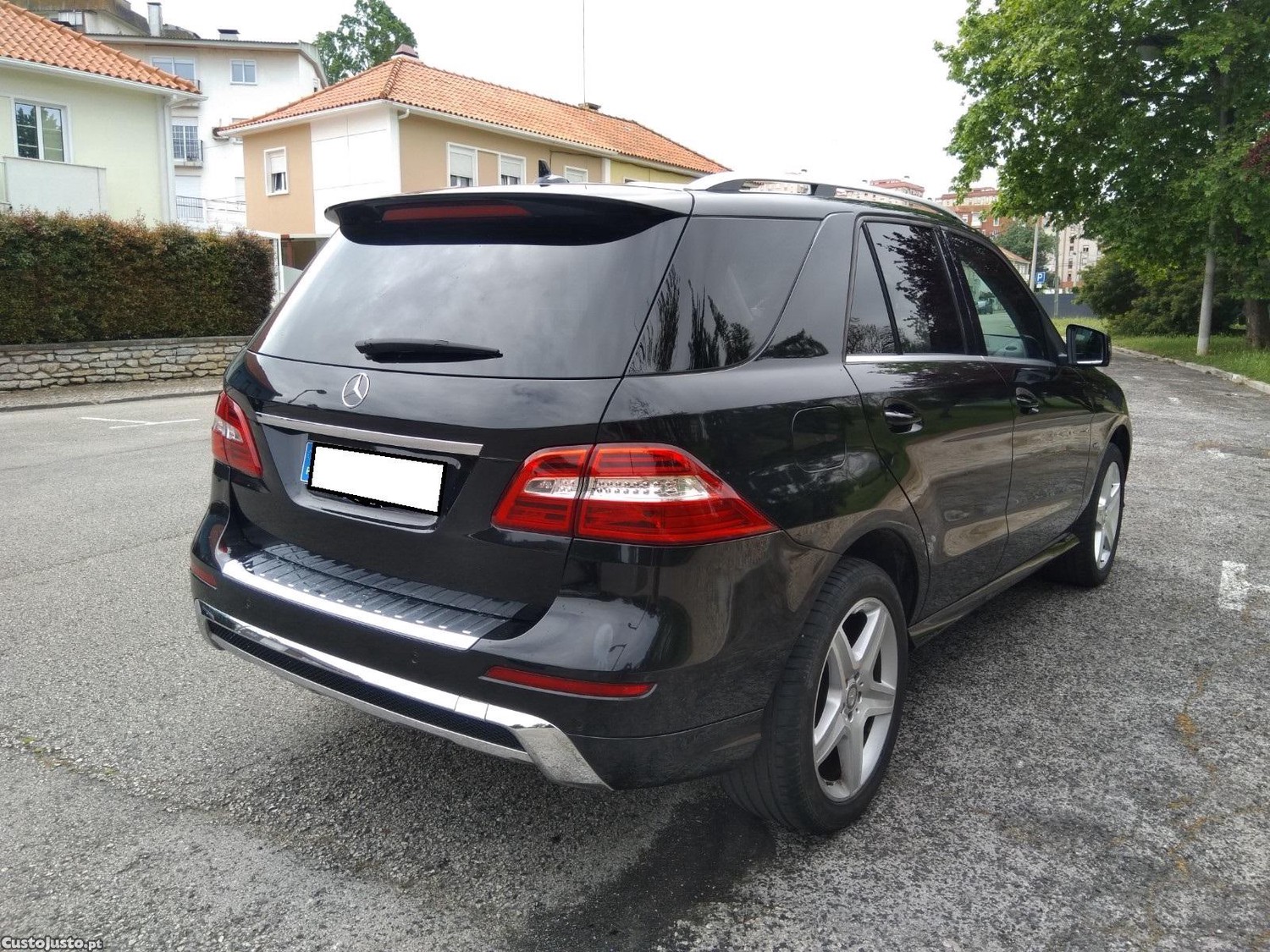 Mercedes-Benz ML 350 d Bluetec 4Matic AMG — fotografia 7