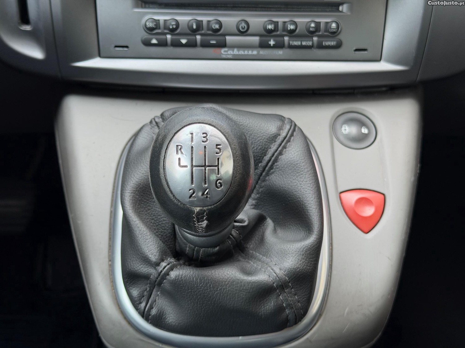 Renault Scénic 1.5 dCi Dynamique Luxe — fotografia 6
