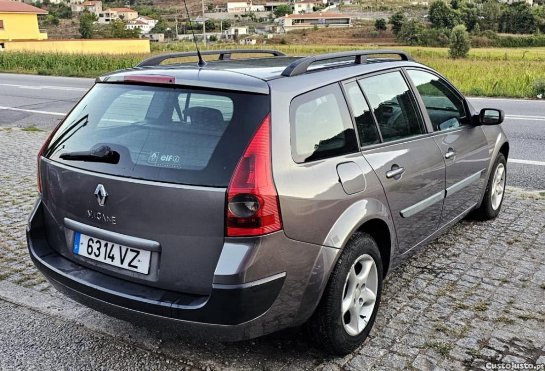 Renault Mégane Break 1.5DCi NACIONAL — fotografia 11