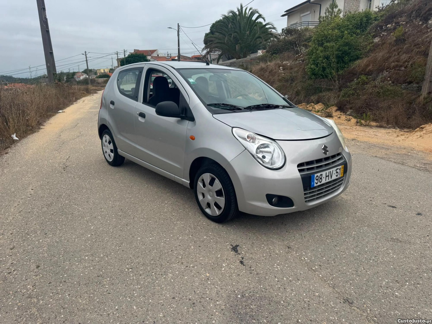 Suzuki Alto top — fotografia 8