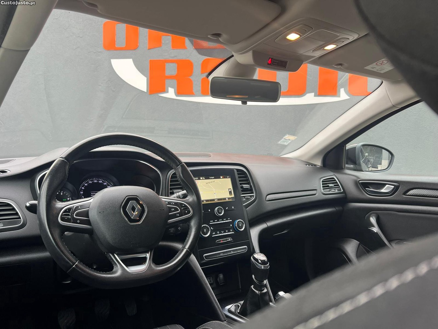 Renault Mégane Sport Tourer 1.5 Blue dCi Limited — fotografia 19