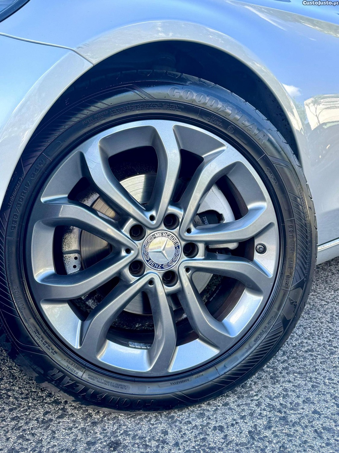 Mercedes-Benz C 200 BlueTEC — fotografia 11