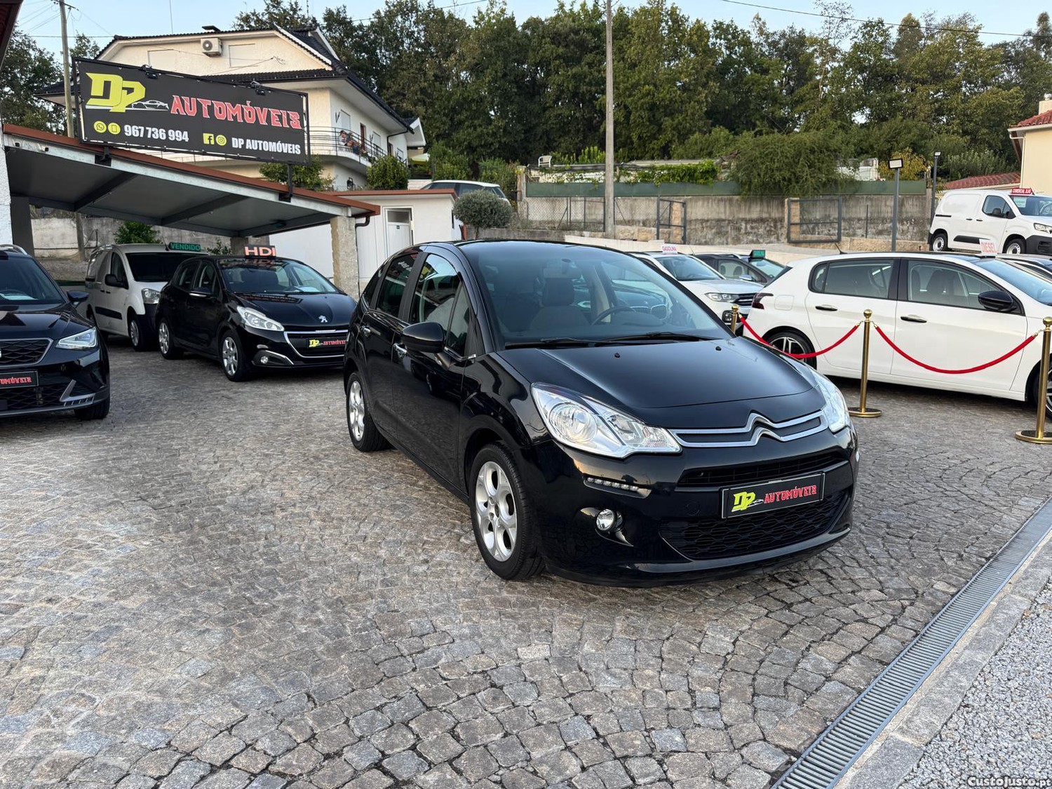Citroën C3 1.2 VTI EXCLUSIVE - 15 — photo 2