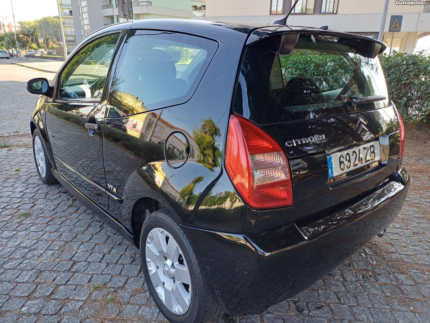 Citroën C2 1.4 HDI VTR 4 lugares — fotografia 5