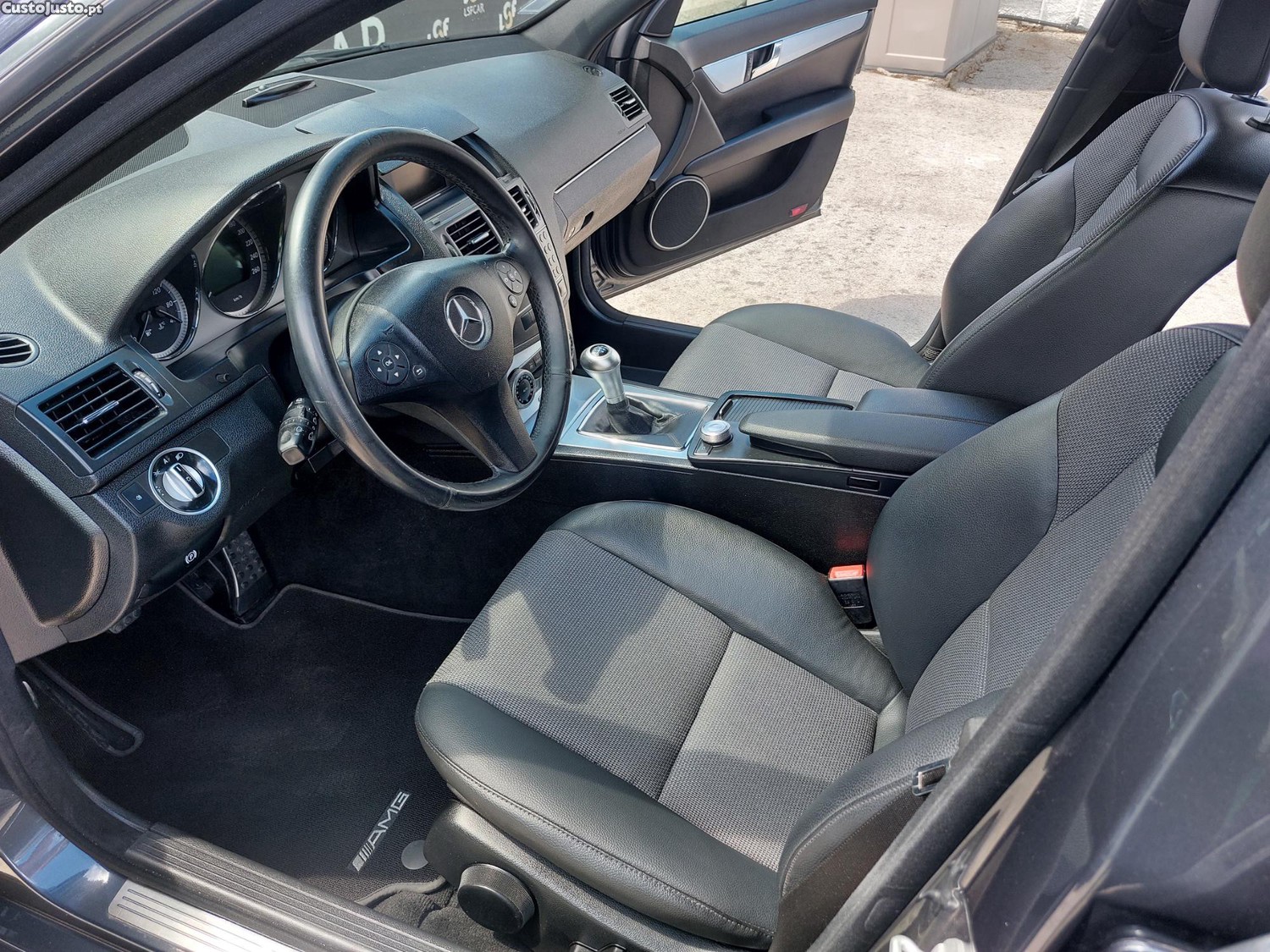 Mercedes-Benz C 250 Station 204cv. 6.v, Avantgarde, kit AMG — fotografia 11