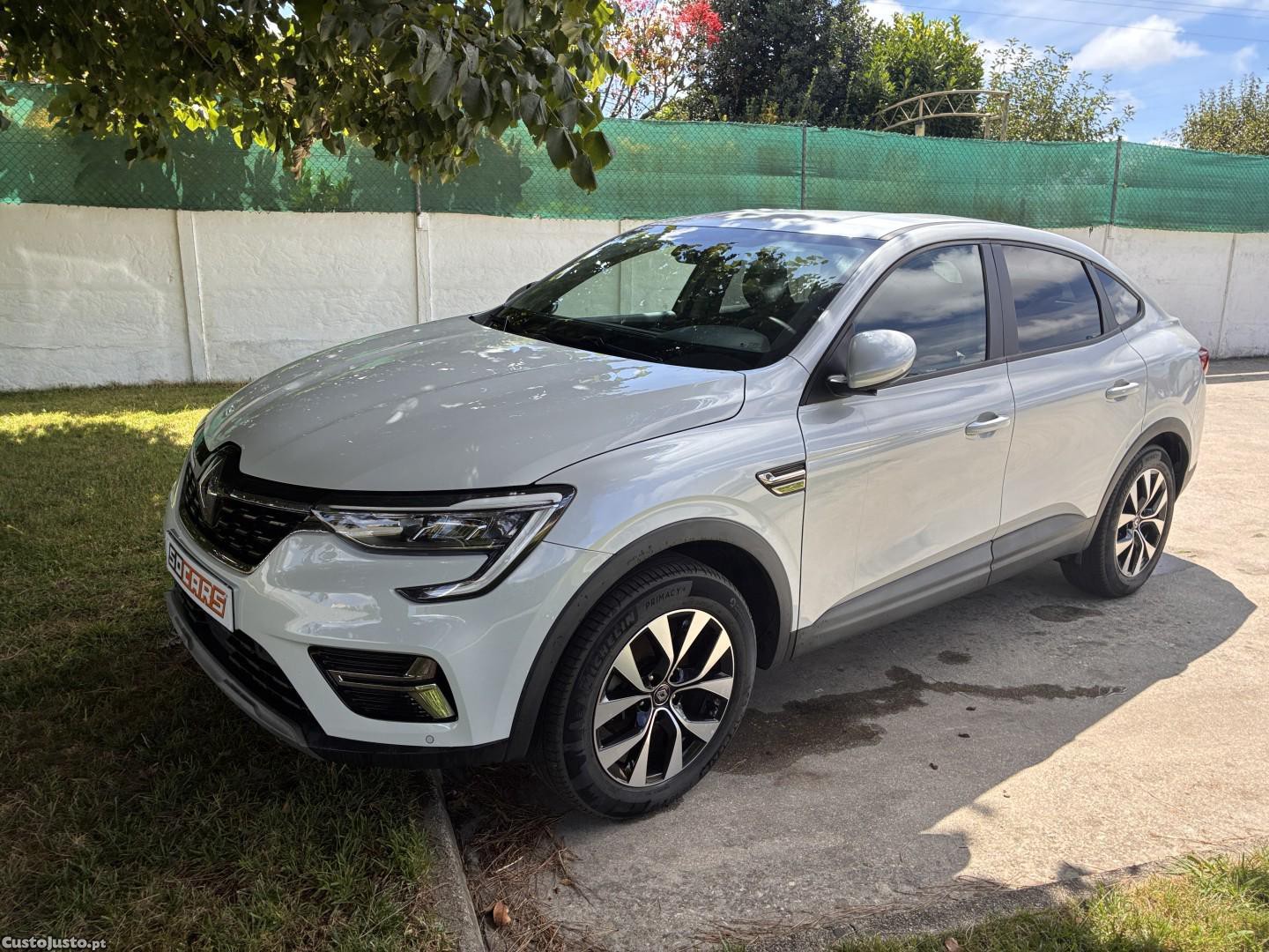 Renault Arkana 1.6 E-Tech Full Hybrid Evolution — fotografia 8