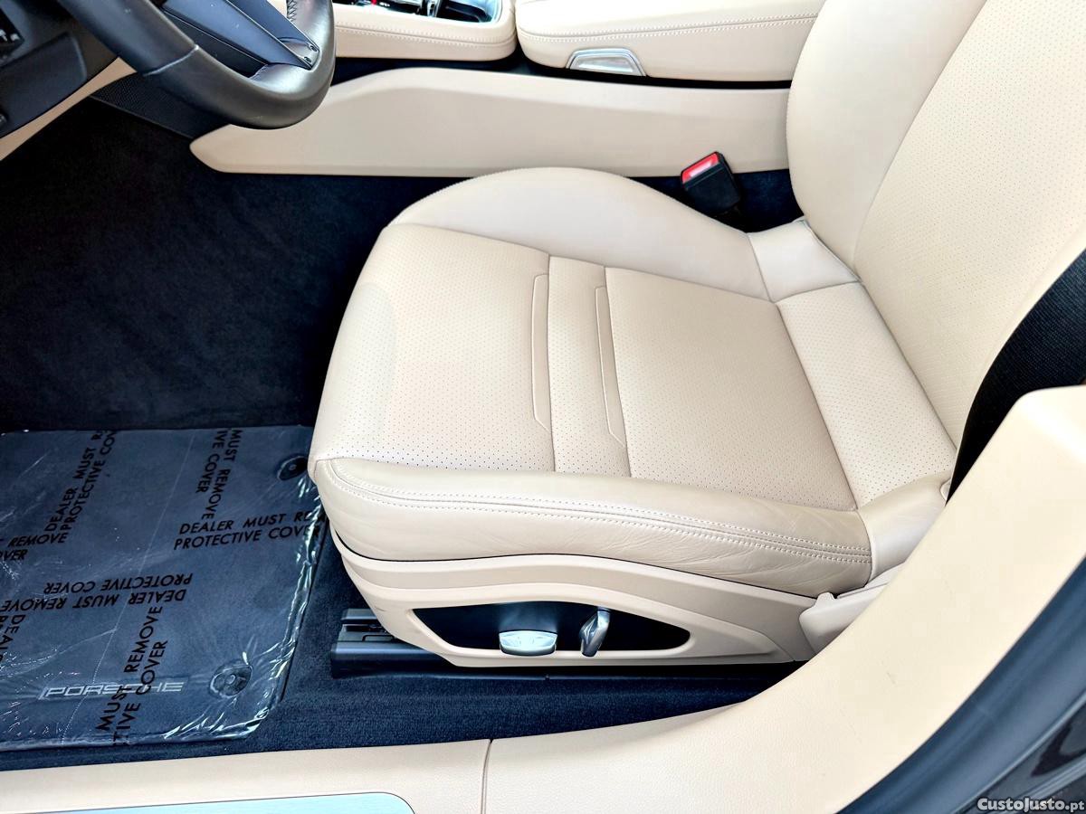 Porsche Panamera 4 E-Hybrid Platinum Edition — fotografia 36
