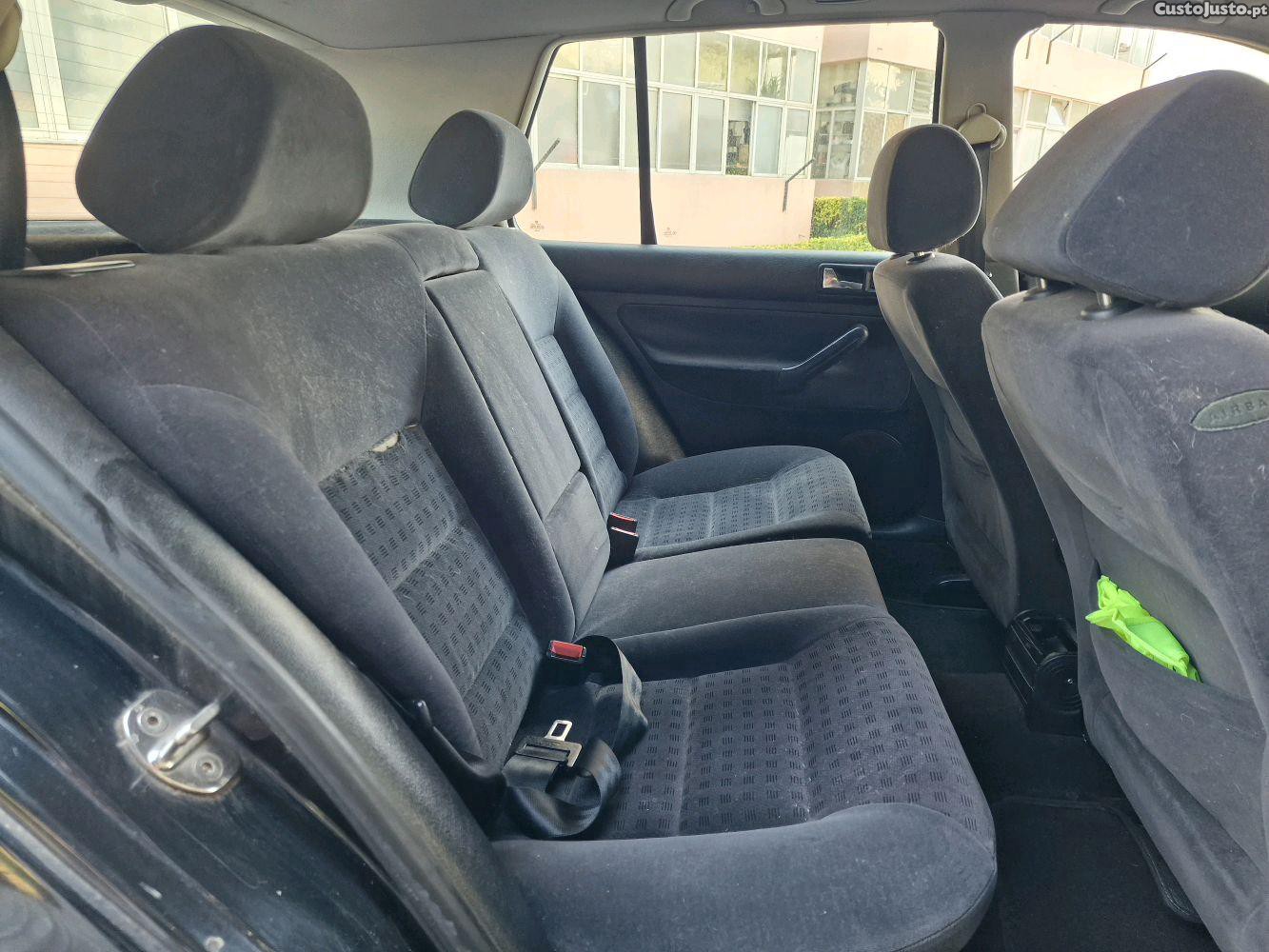 Volkswagen Golf 1.4 193mil kms — fotografia 4