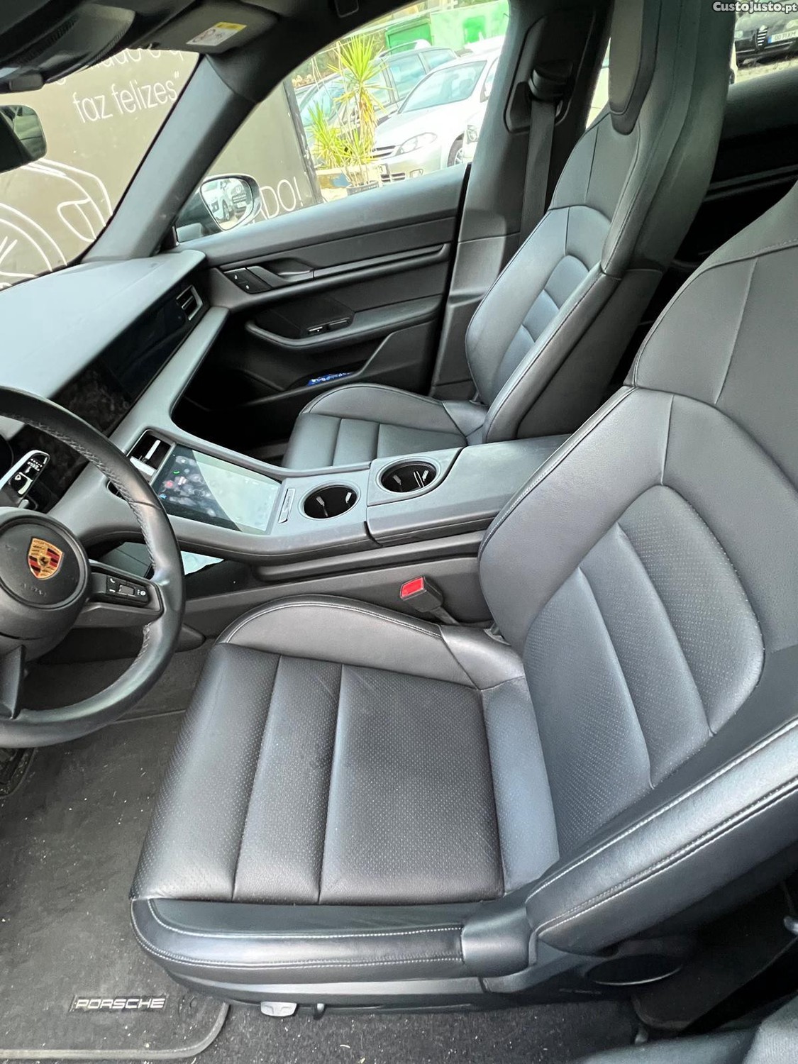 Porsche Taycan Bateria Performance Plus — fotografia 6