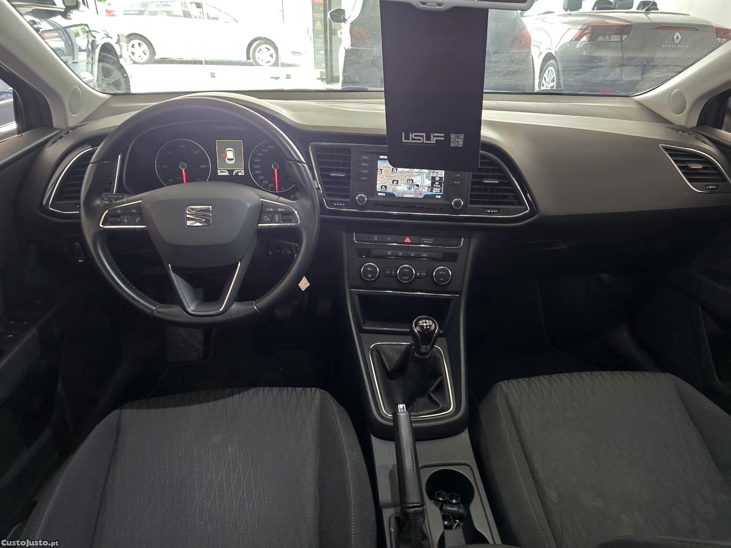 SEAT Leon 1.6 TDI muito novo — fotografia 3