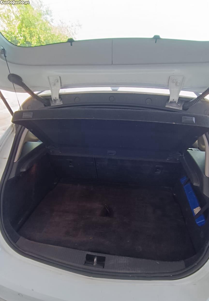 Opel Astra VAN — fotografia 2